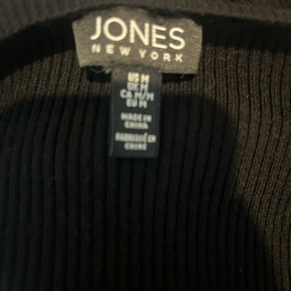 Jones New York Women's Casual Feminine Stretch Ribbed V-Neck Sweater Medium - Picture 7 of 9